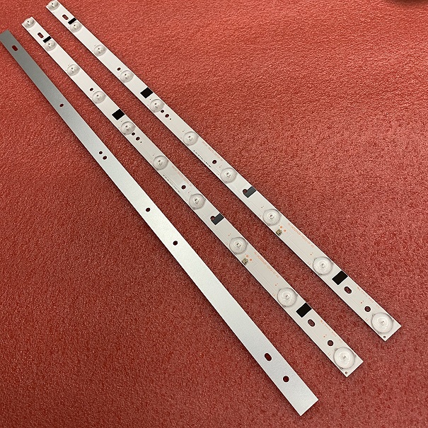 LED strip(3) H32B3100E 303CX320035 180.DT0-32D700-0H HL-00320A28-1001S-01 A0 ZDCX32D10-ZC21F-01 02