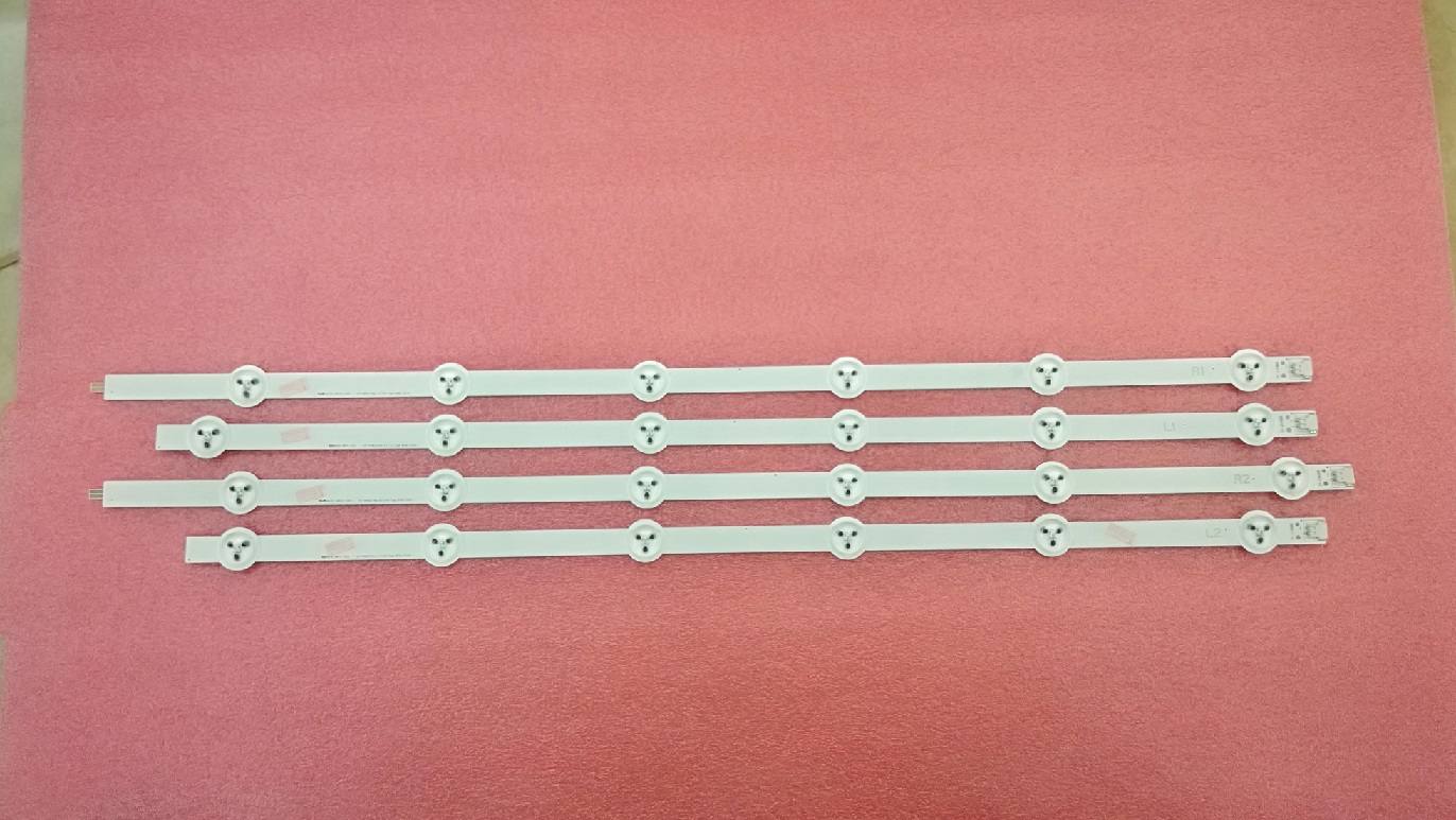 4 Pieces/lot LC550DUN LED strip 55